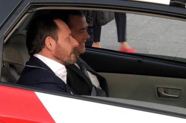 Волож прокатил Медведева на беспилотном автомобиле «Яндекса»