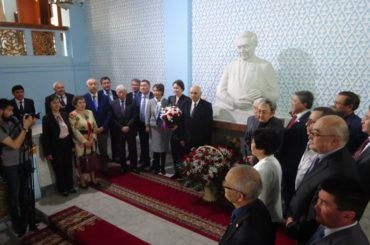 В Алматы прошла международная конференция, приуроченная к 120-летию выдающегося казахского учёного К. И. Сатпаева