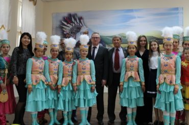 В Уральске прошел VI детский фестиваль этнокультурных объединений «Цвети, родное Приуралье», приуроченный к Дню города