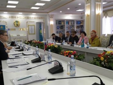 В Нур-Султане обсуждают развитие гуманитарного сотрудничества
