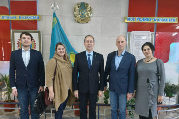 Учителя Казахстана познакомились с новыми российскими обучающими программами
