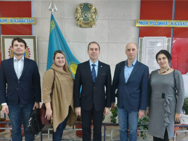 Учителя Казахстана познакомились с новыми российскими обучающими программами