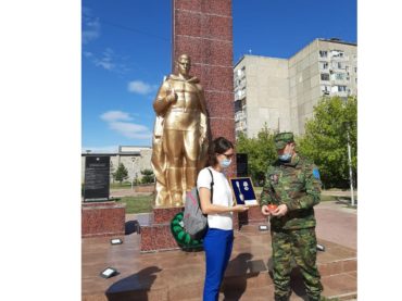 В Павлодаре состоялась передача личной вещи погибшего красноармейца Н.П. Сагайдака