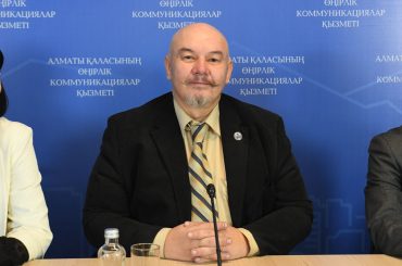 Казахстан отмечает день благодарности.