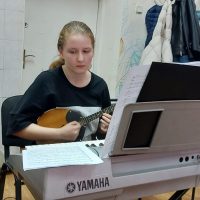 Любезнова Ульяна — солистка оркестра народных инструментов «Русские узоры»