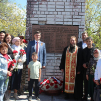 8 мая 2022 года в Семипалатинске состоялось возложение цветов к воинским захоронениям.