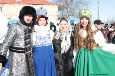 «Казачья Масленица», организованная ЗКО ОО «Уральское-Яикское казачество», при поддержке Русского дома в Уральске.