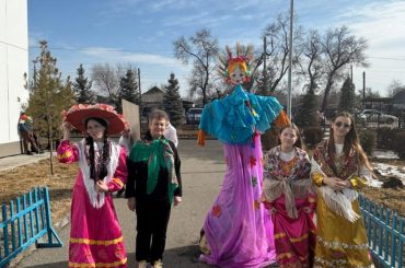 Широкая Масленица в УШТОБЕ