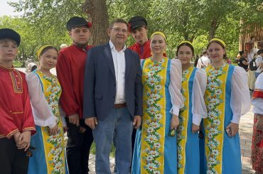 Молодежная группа «Надежда» общественно-культурного центра «Славяне» Кызылординской области