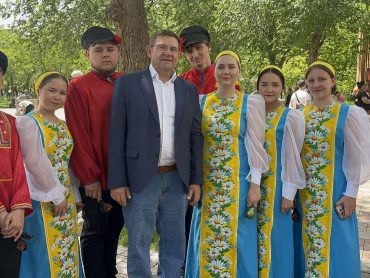 Молодежная группа «Надежда» общественно-культурного центра «Славяне» Кызылординской области