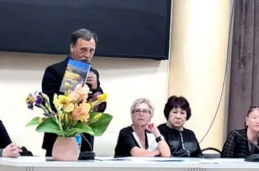 Первый городской молодежный литературный конкурс «Прогулки по Таразу» завершился настоящим праздником творчества, вдохновения и любви к родному городу.